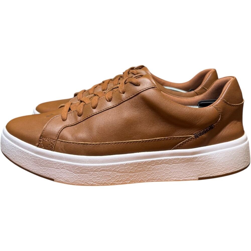 KIZIK Vegas Men 10W/Women 11.5W Hands Free Chestnut Brown Leather Sneakers READ